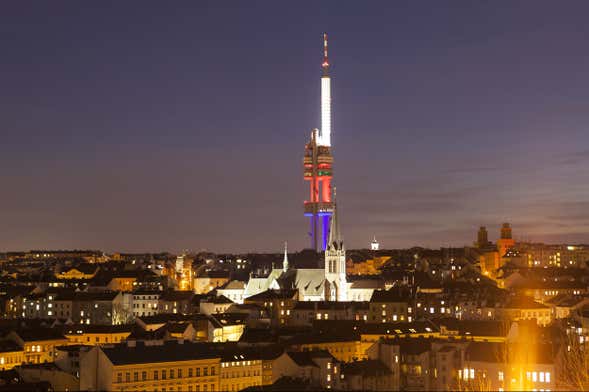 Entrada a la Torre de la Televisión de Žižkov
