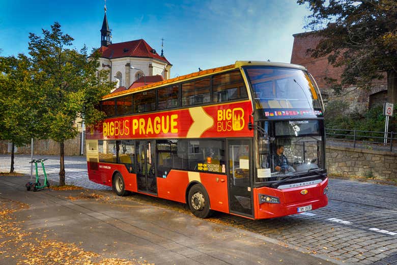 Autobús Big Bus por Praga